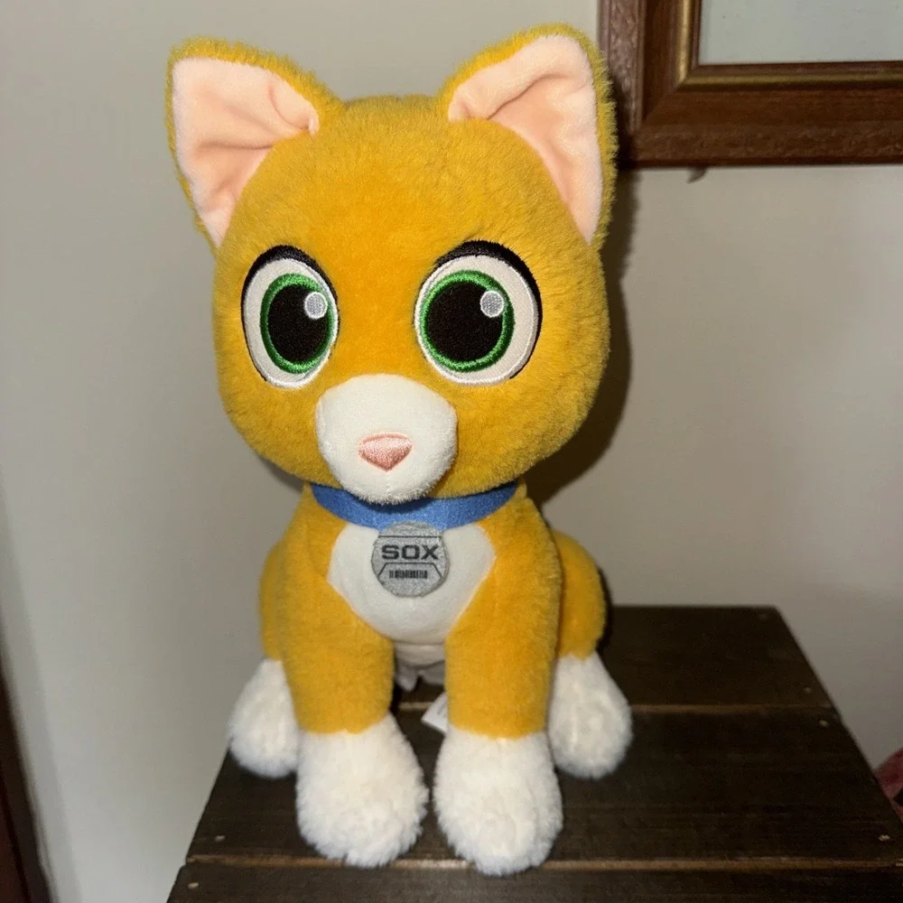 Mattel Disney Pixar Lightyear Robot Cat Companion Sox Plush